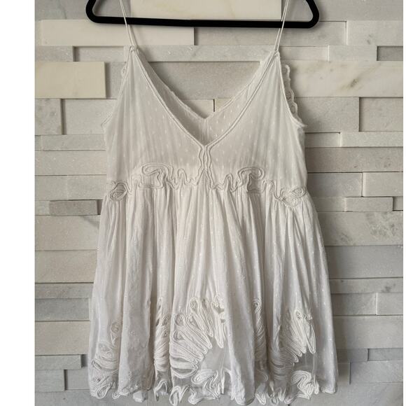 REVOLVE x TULAROSA Dixie Embroidered Lace V-neck Babydioll Top White M Boho - Picture 3 of 10